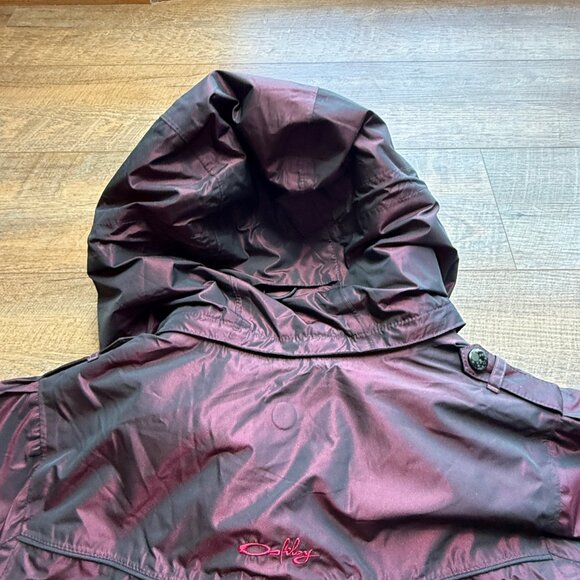 Wmn's Oakley Gretchen Bleiler Ski jacket Burgundy Metallic Sz Small Thinsulate - Picture 4 of 16